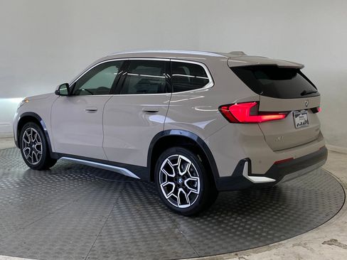 New 2026 BMW X1 xDrive28i w/ Technology Package AWD/4WD image 3