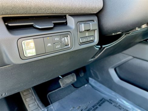 New 2026 GMC Sierra EV Elevation image 15