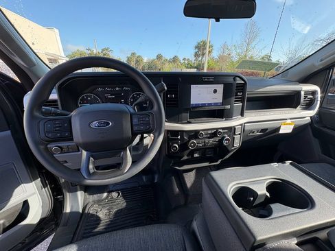 New 2026 Ford F250 XL w/ XL Off-Road Package AWD/4WD image 7