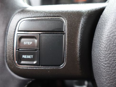 Used 2016 Jeep Patriot High Altitude image 29