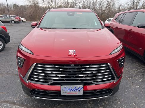 New 2026 Buick Enclave Preferred image 7