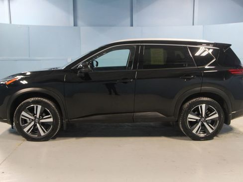 Used 2024 Nissan Rogue SL w/ SL Premium Package image 34