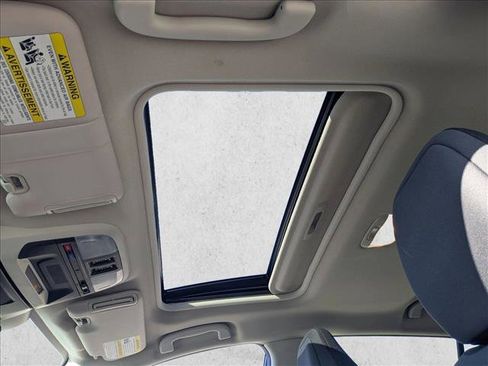 Used 2024 Subaru Impreza 2.0i Sport image 16