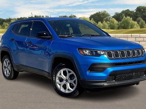 New 2025 Jeep Compass Sport image 2