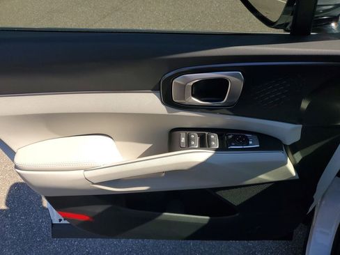 New 2026 Kia Sorento S image 19