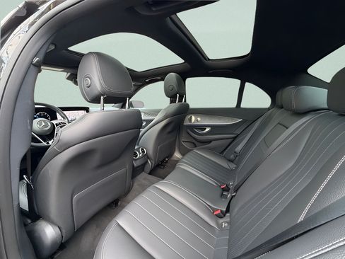Used 2021 Mercedes-Benz E 350 4MATIC Sedan image 23