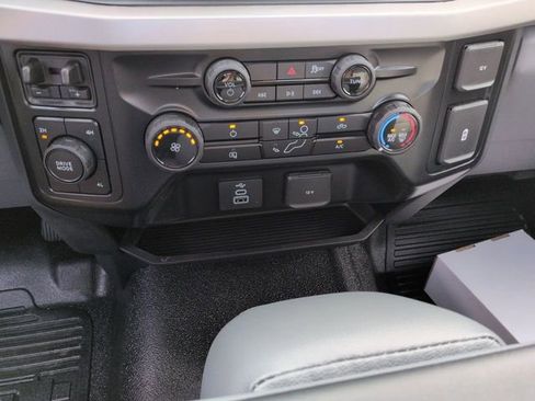 New 2026 Ford F550 XL image 17