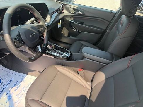 New 2026 Chevrolet Trax RS w/ Driver Confidence Package FWD image 16
