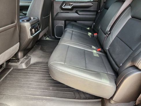 Used 2024 Chevrolet Silverado 2500 LTZ w/ LTZ Plus Package AWD/4WD image 30