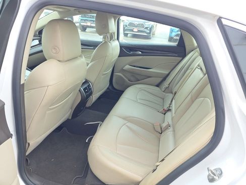 Used 2019 Buick LaCrosse Preferred image 12