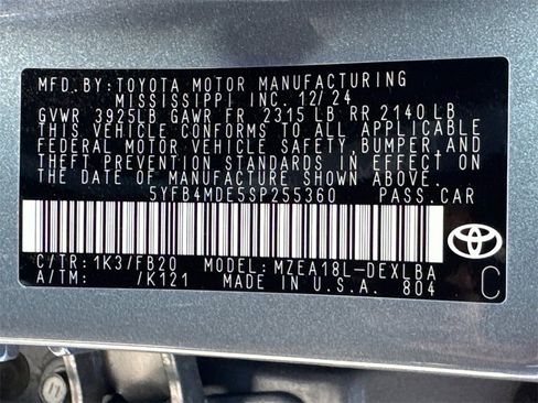 Used 2025 Toyota Corolla LE image 30