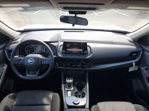 New 2026 Nissan Rogue SV image 24