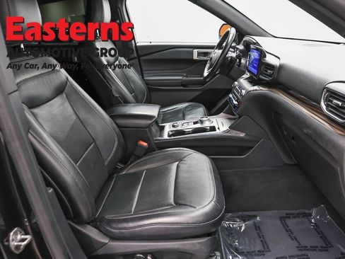 Used 2020 Ford Explorer Limited AWD/4WD image 25