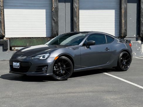 Used 2020 Subaru BRZ Limited RWD image 8