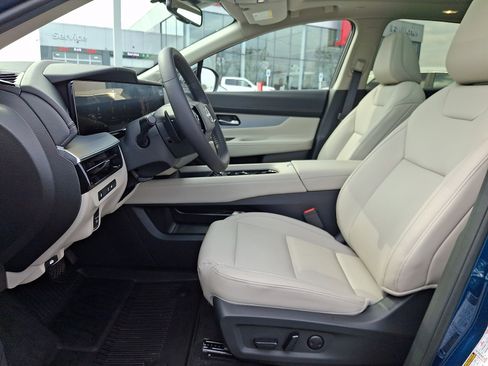 Certified 2025 Nissan Murano SL image 13