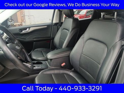 Certified 2022 Ford Escape SEL image 34