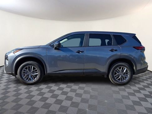 Used 2024 Nissan Rogue S AWD/4WD image 8