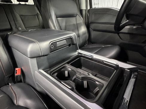 Used 2024 Ford F250 Lariat w/ Chrome Package image 37