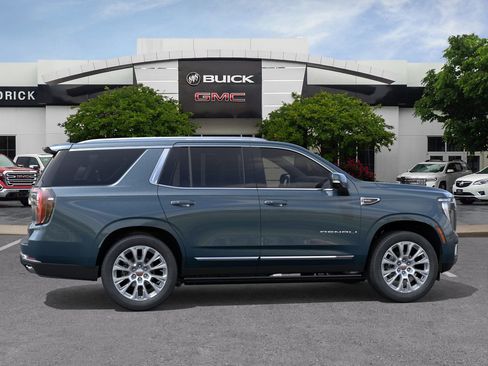 New 2026 GMC Yukon Denali image 7