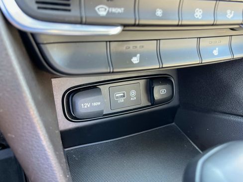 Used 2019 Hyundai Santa Fe Limited FWD image 36