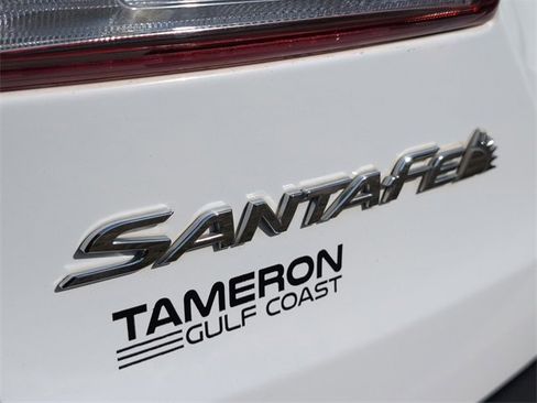 Used 2018 Hyundai Santa Fe Limited image 11
