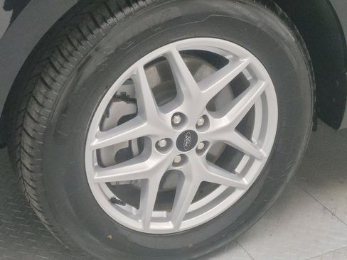 Used 2024 Ford Edge SEL image 31