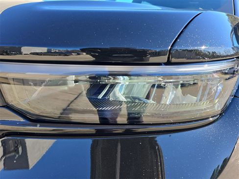 New 2025 Jeep Grand Cherokee L Limited image 33