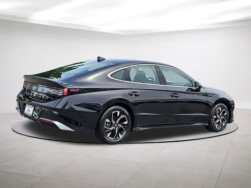 Used 2024 Hyundai Sonata SEL FWD image 7