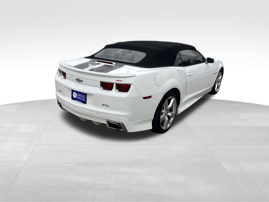 Used 2011 Chevrolet Camaro SS RWD image 5