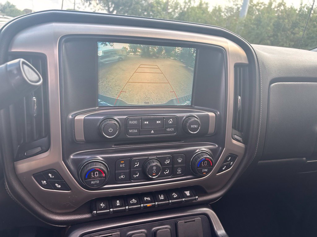 Used 2019 GMC Sierra 2500 Denali w/ Duramax Plus Package AWD/4WD image 14