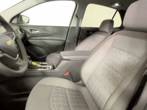 Used 2024 Chevrolet Equinox LT FWD image 25