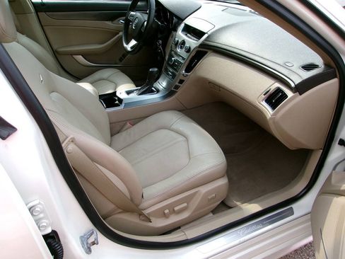 Used 2010 Cadillac CTS Performance AWD/4WD image 9