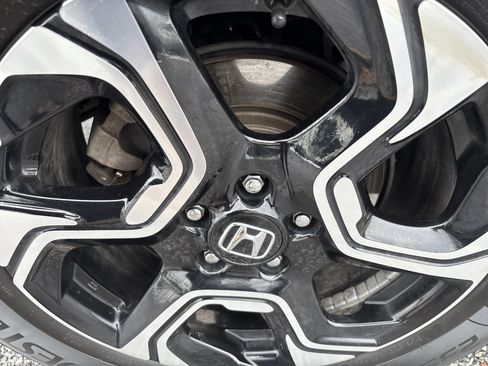 Used 2018 Honda CR-V Touring image 7