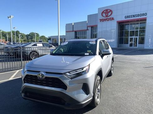 Used 2023 Toyota RAV4 XLE w/ Convenience Package AWD/4WD image 1