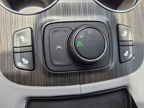 Certified 2023 GMC Acadia SLT FWD image 25