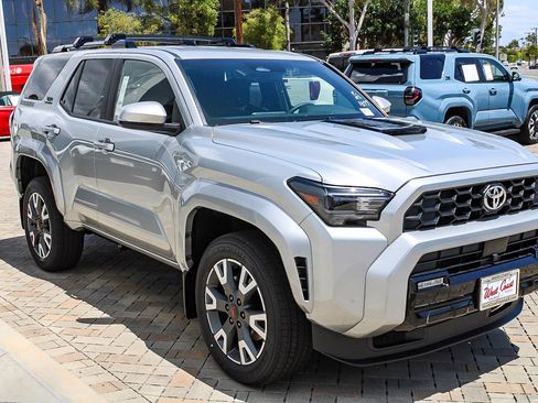 New 2026 Toyota 4Runner TRD Sport AWD/4WD image 3