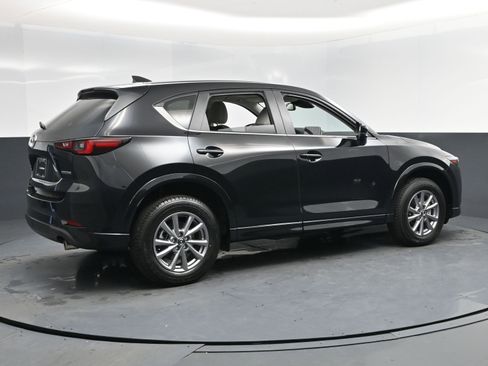 New 2025 MAZDA CX-5 AWD 2.5 S w/ Preferred Package image 4