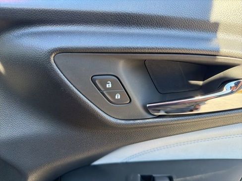 New 2026 Chevrolet Trax LT w/ Driver Confidence Package image 15