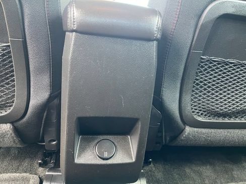 Used 2017 Chevrolet Equinox LS FWD image 18