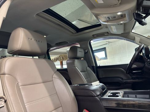 Used 2015 GMC Sierra 3500 Denali w/ Duramax Plus Package image 18