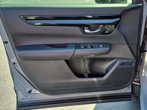 Used 2026 Honda CR-V EX-L image 12