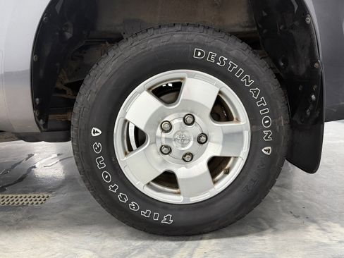 Used 2013 Toyota Tundra 4x4 Double Cab image 27