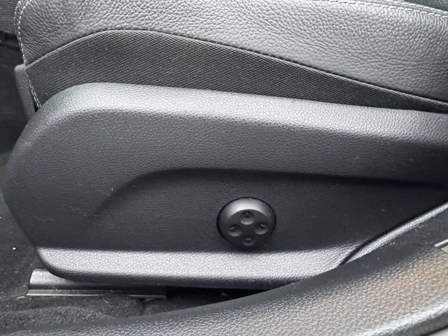 Used 2019 Mercedes-Benz C 300 4MATIC Sedan image 24