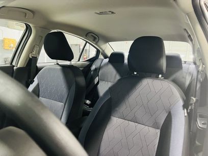 New 2025 Nissan Versa SV w/ Trunk Package