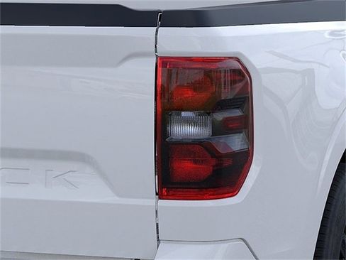 New 2025 Ford Maverick Lobo image 22