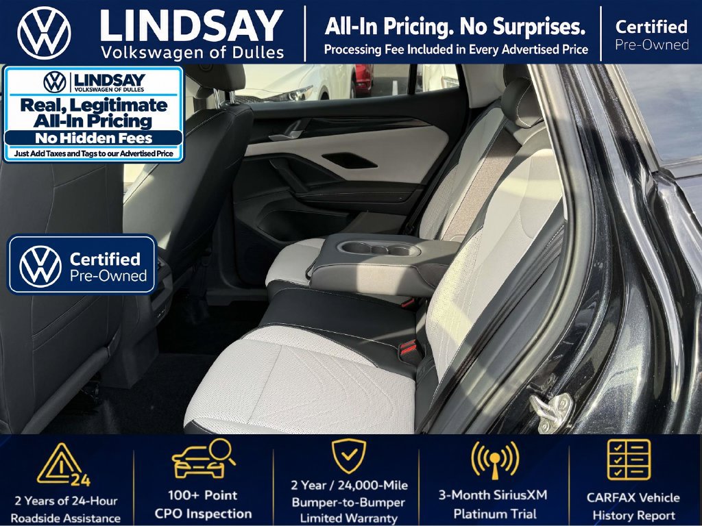 Used 2025 Volkswagen Tiguan SE FWD image 15