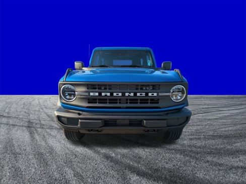 New 2025 Ford Bronco 2-Door image 9