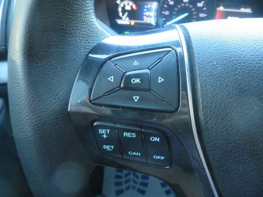 Used 2018 Ford Explorer Limited FWD image 15