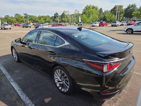 Used 2020 Lexus ES 350 w/ Accessory Package 2 FWD image 5