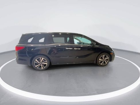 Used 2018 Honda Odyssey Elite image 9